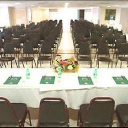 Airam Brasilia Hotel Buitenkant foto